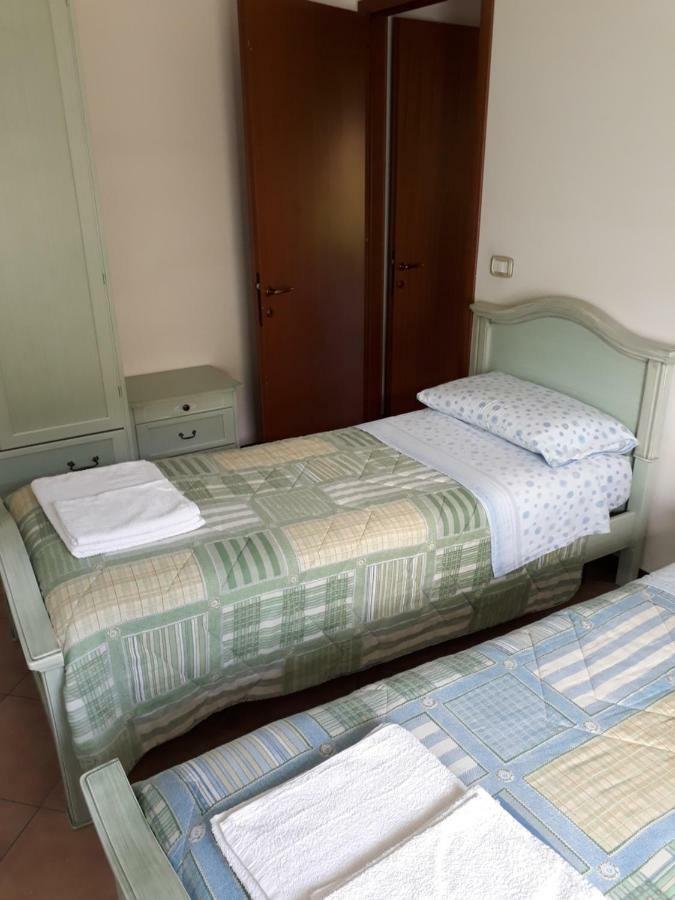 Appartamento Ai Tigli Caorle Exterior photo