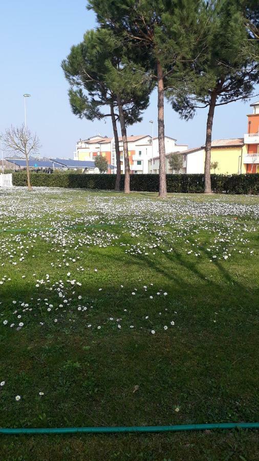 Appartamento Ai Tigli Caorle Exterior photo
